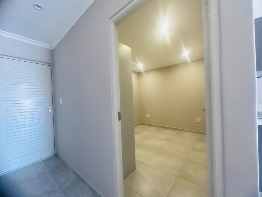  Bedroom Property for Sale in Parklands Western Cape